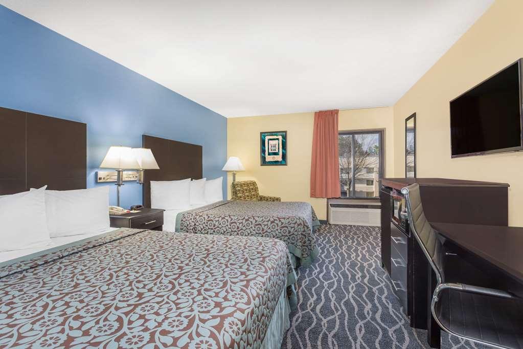 Days Inn & Suites By Wyndham Peachtree Corners Norcross Chambre photo